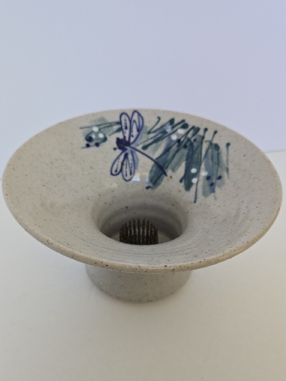 Great Bay Pottery Dragonfly Design Ikebana Flower Frog Vase - Picture 8 of 12